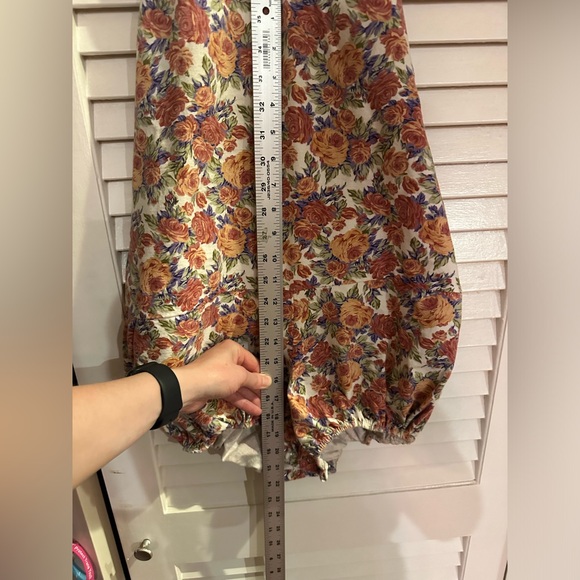 New York Couture Floral romper, multicoloured and cream flower design, s/m - Picture 7 of 7